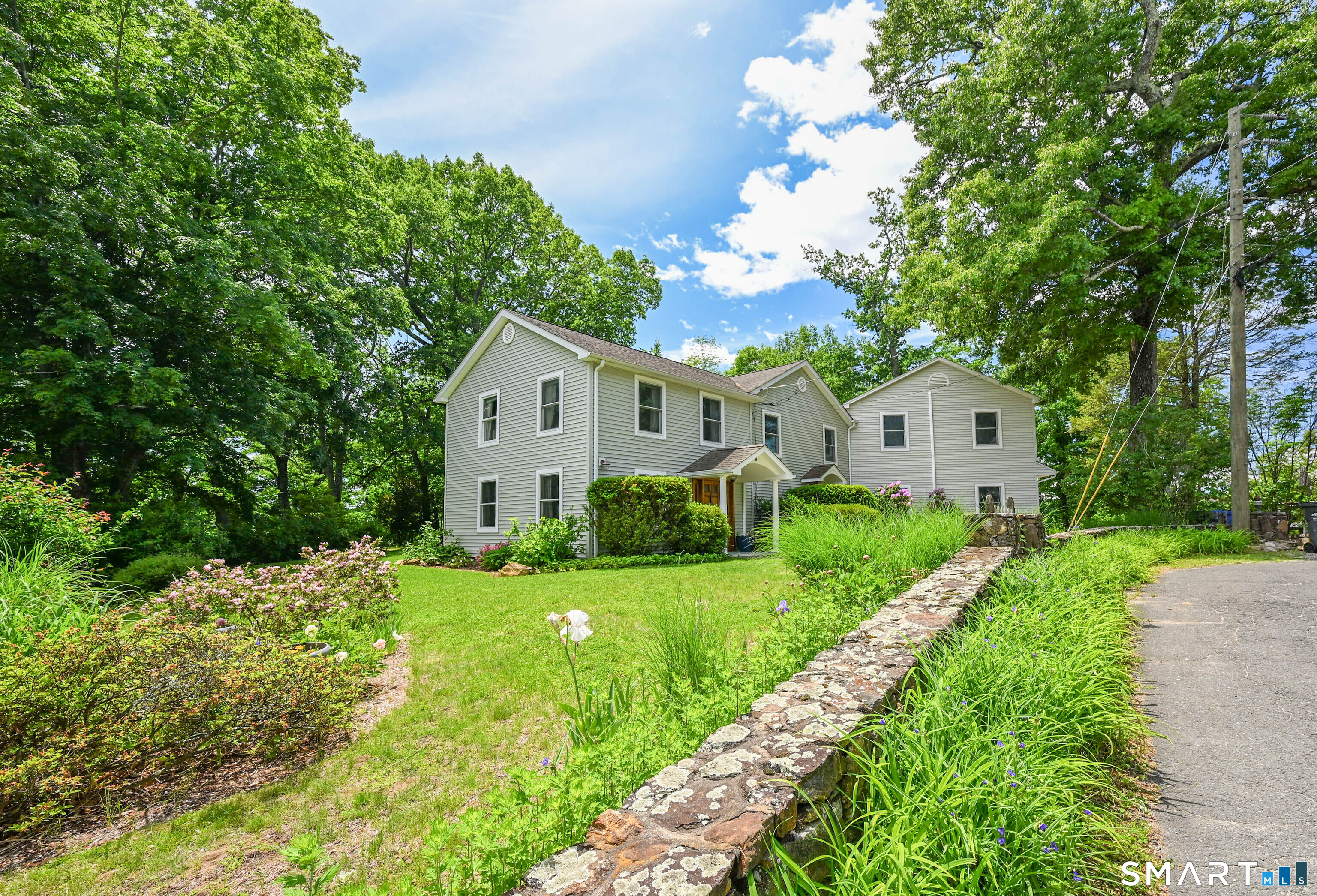 4 Hillside Road Danbury CT 06811