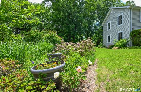 4 Hillside Road Danbury CT 06811