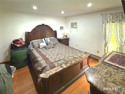 109 Spruce Drive Naugatuck CT 06770