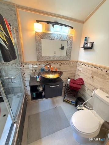 109 Spruce Drive Naugatuck CT 06770