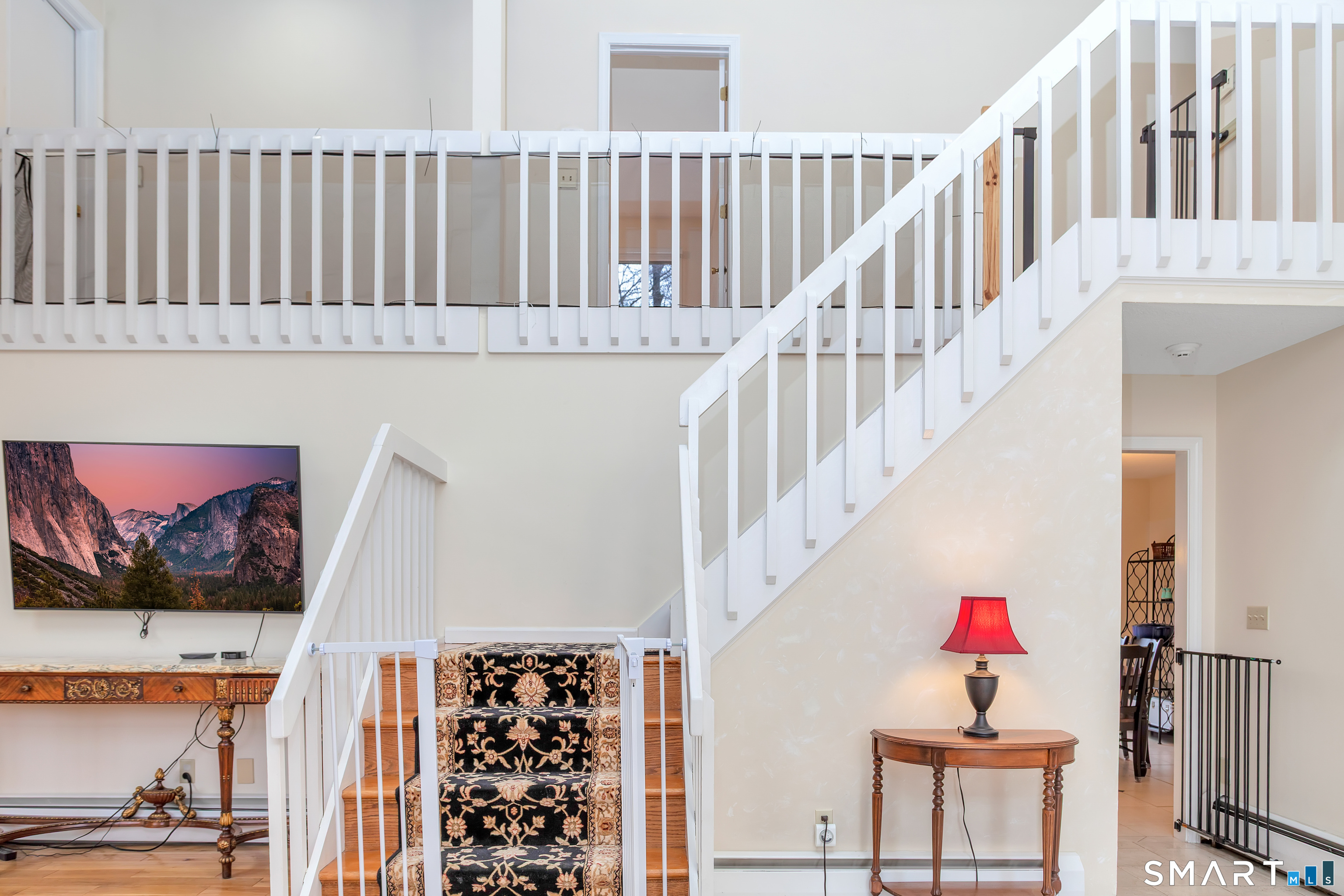 8 Lomartra Lane Branford CT 06405