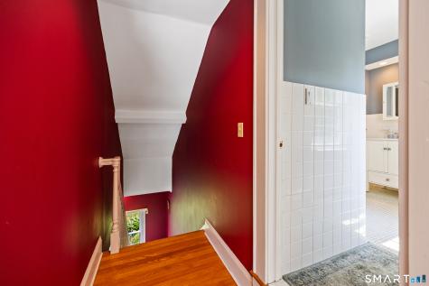 37 Ridgewood Avenue North Haven CT 06473