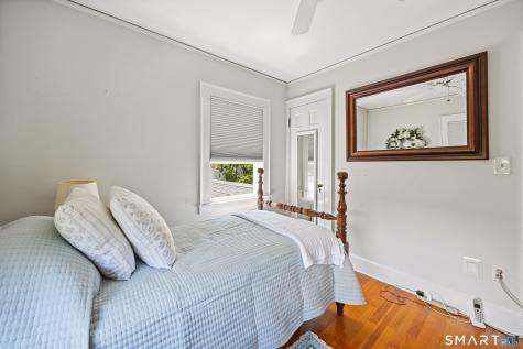 37 Ridgewood Avenue North Haven CT 06473