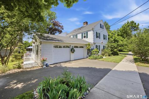 37 Ridgewood Avenue North Haven CT 06473