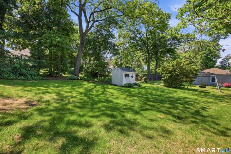 37 Ridgewood Avenue North Haven CT 06473