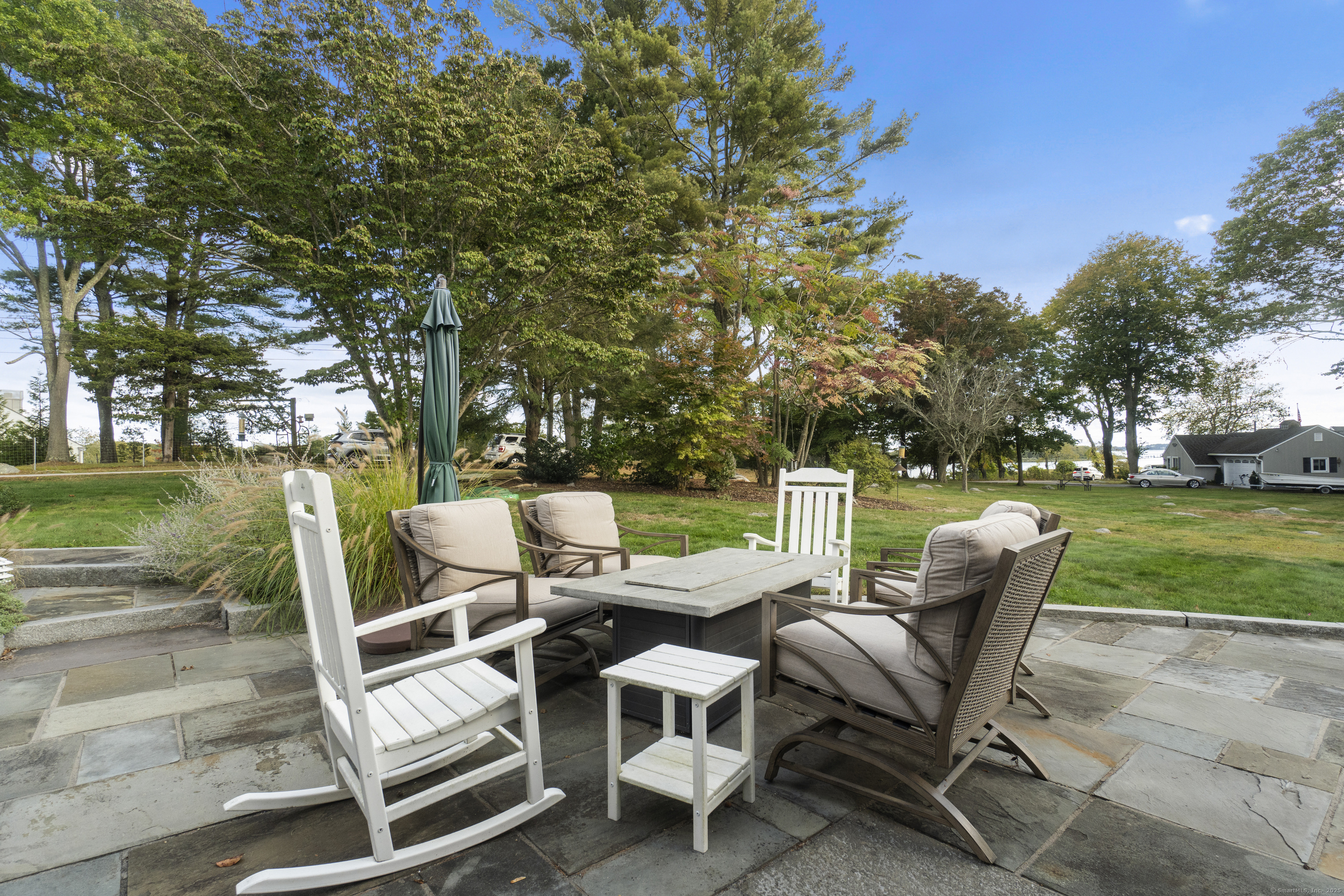 39 Gledhill Avenue Stonington CT 06378