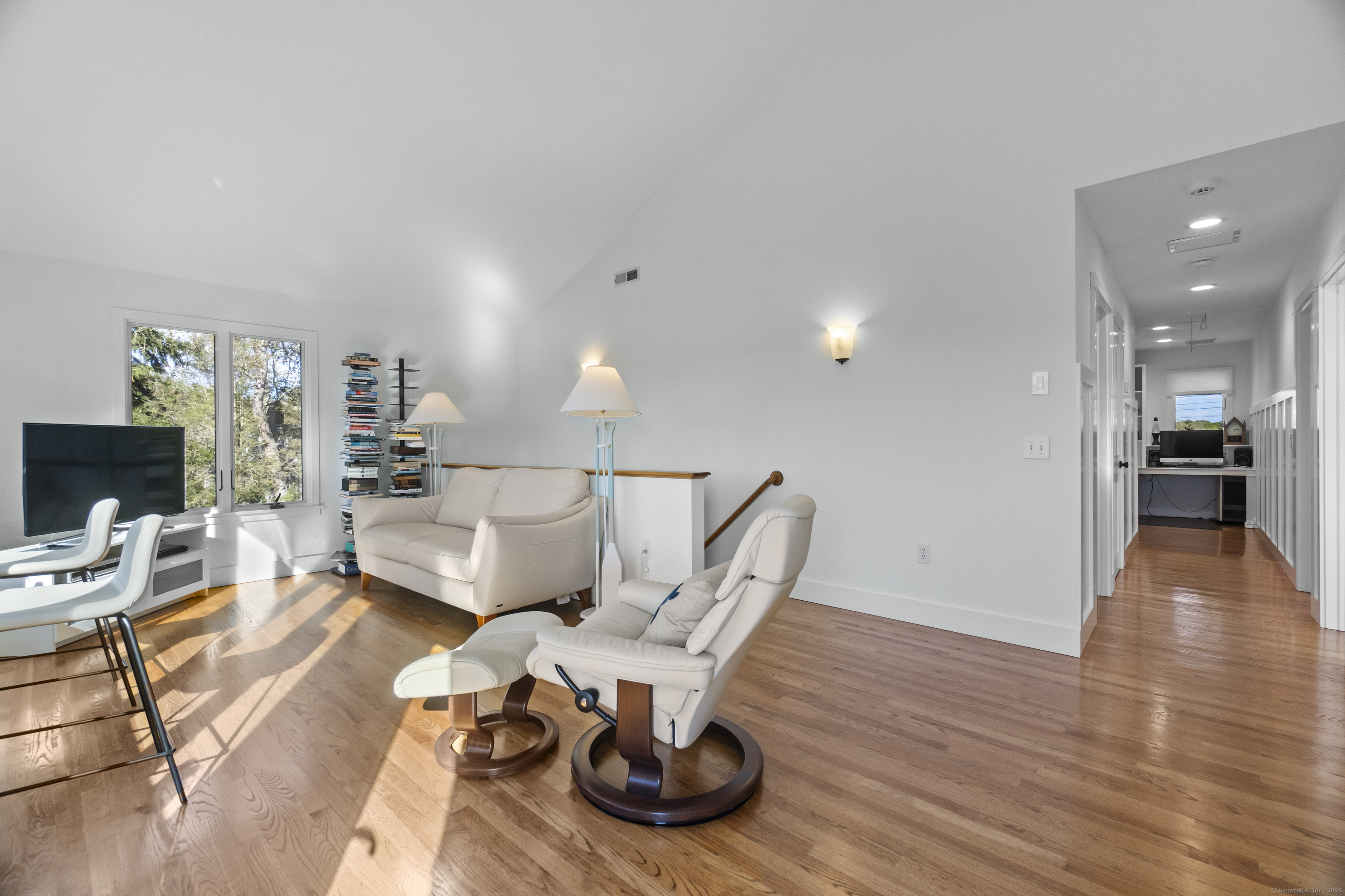 39 Gledhill Avenue Stonington CT 06378