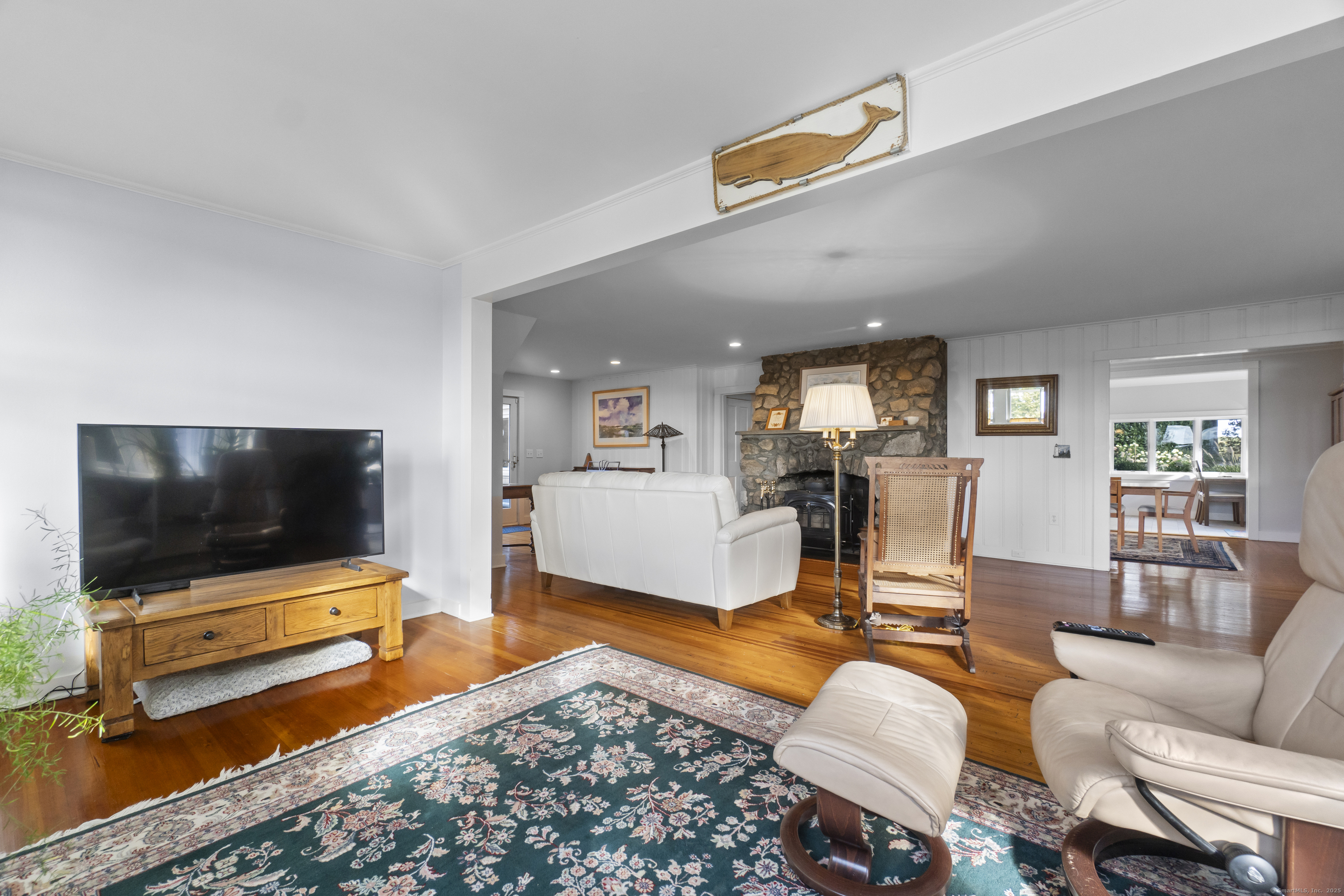 39 Gledhill Avenue Stonington CT 06378