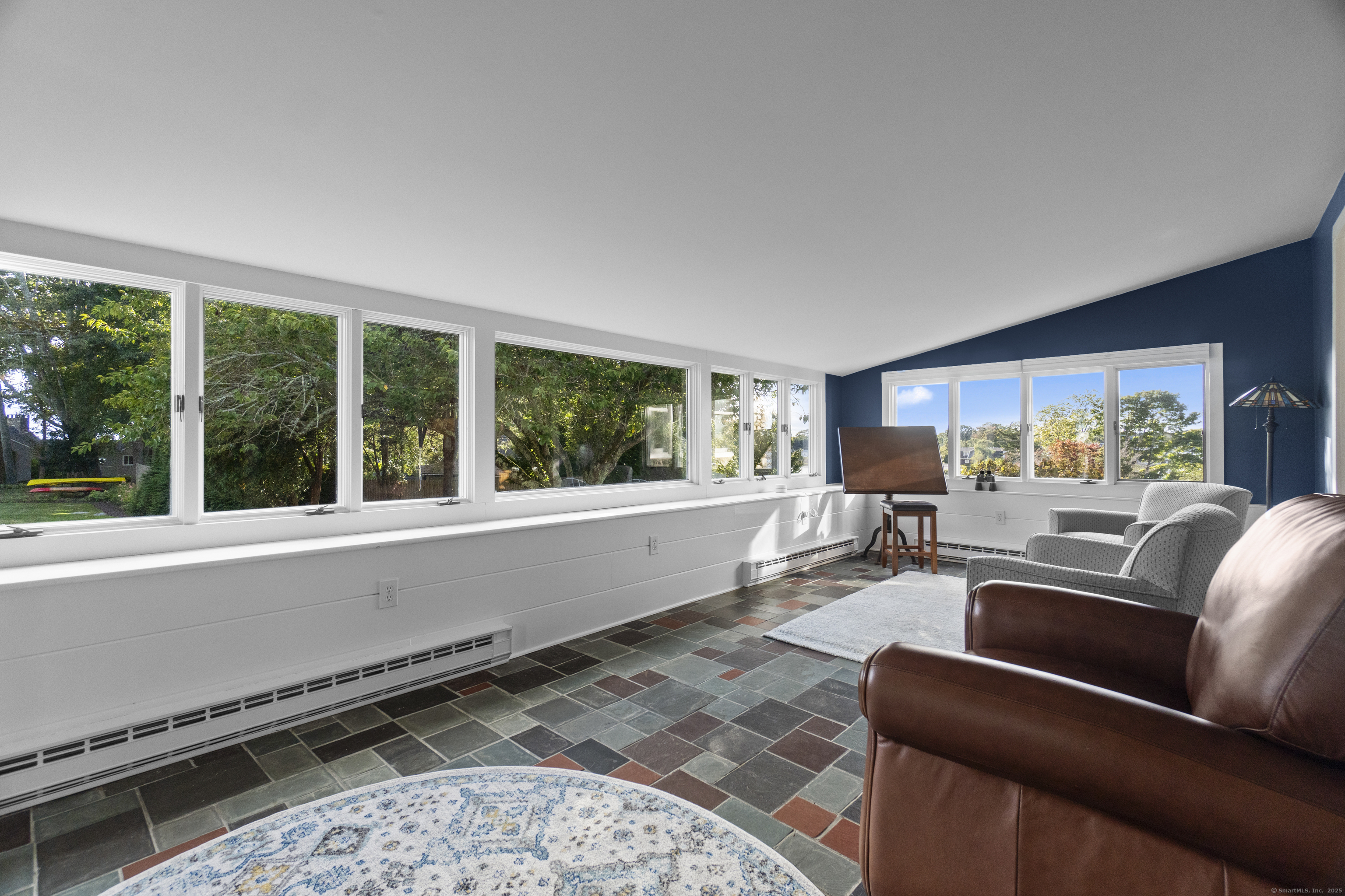 39 Gledhill Avenue Stonington CT 06378