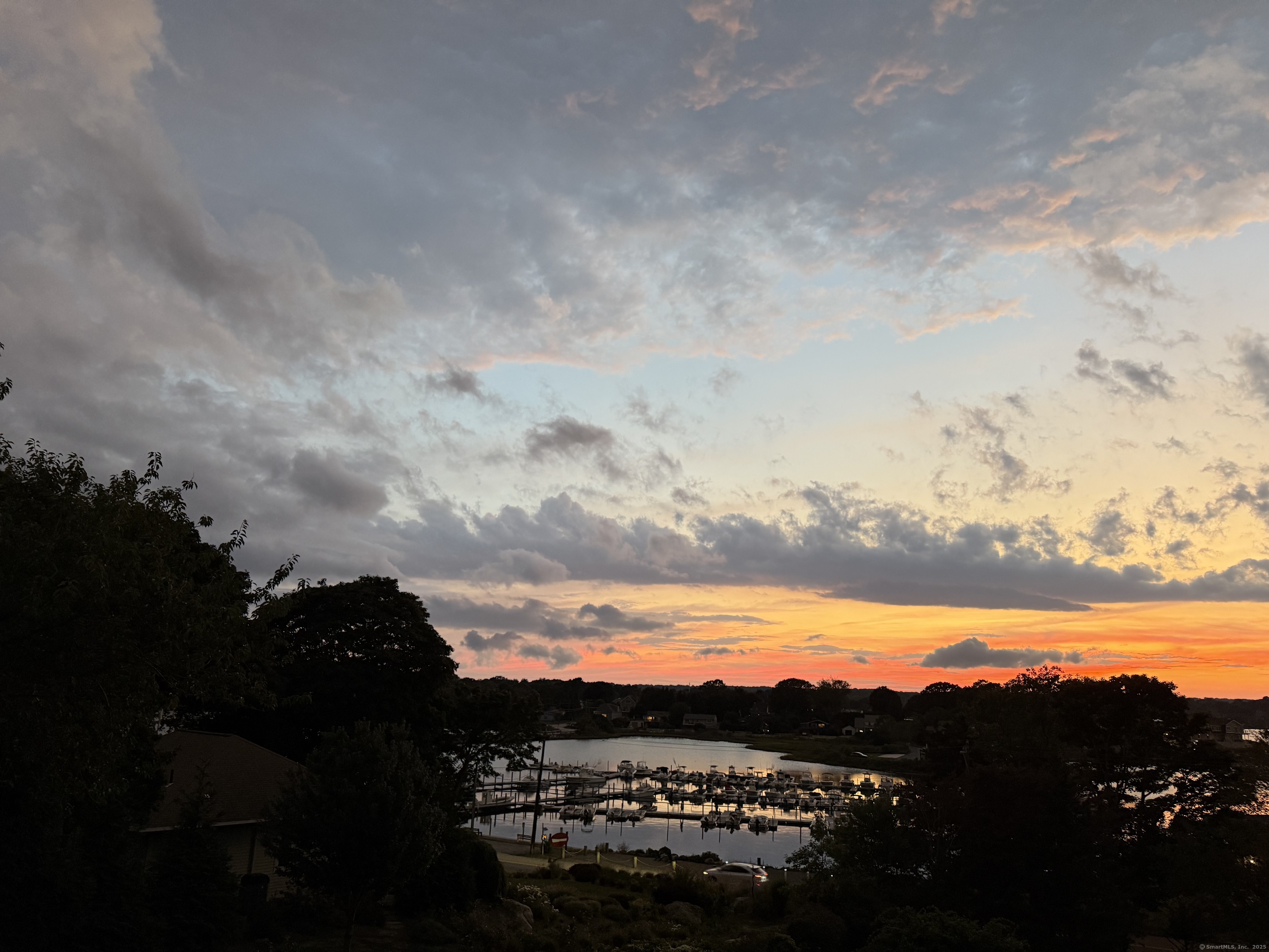 39 Gledhill Avenue Stonington CT 06378