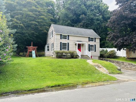 18 Cawley Avenue Bethel CT 06801