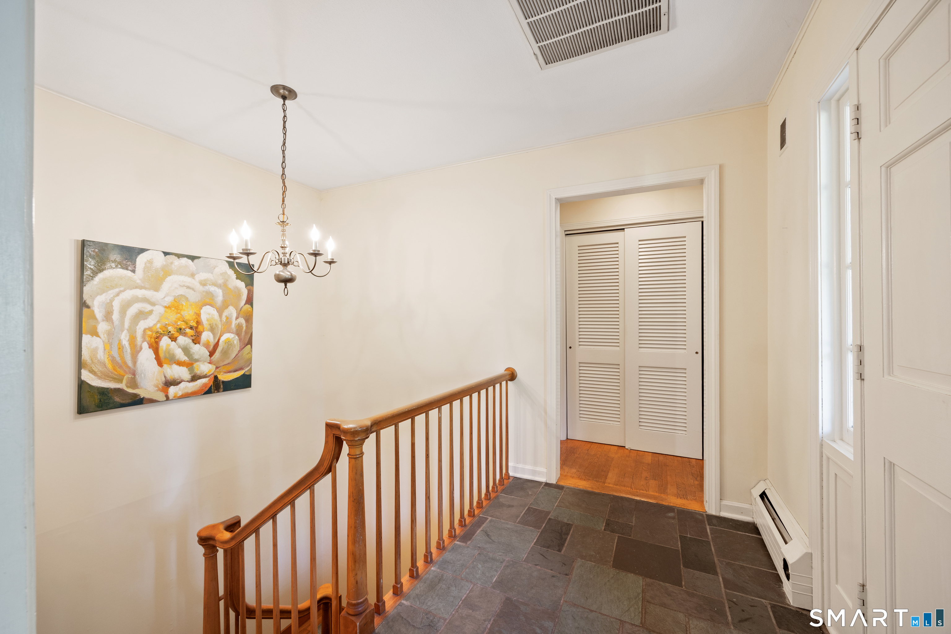 98 Merwin Circle Cheshire CT 06410