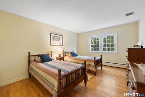 98 Merwin Circle Cheshire CT 06410