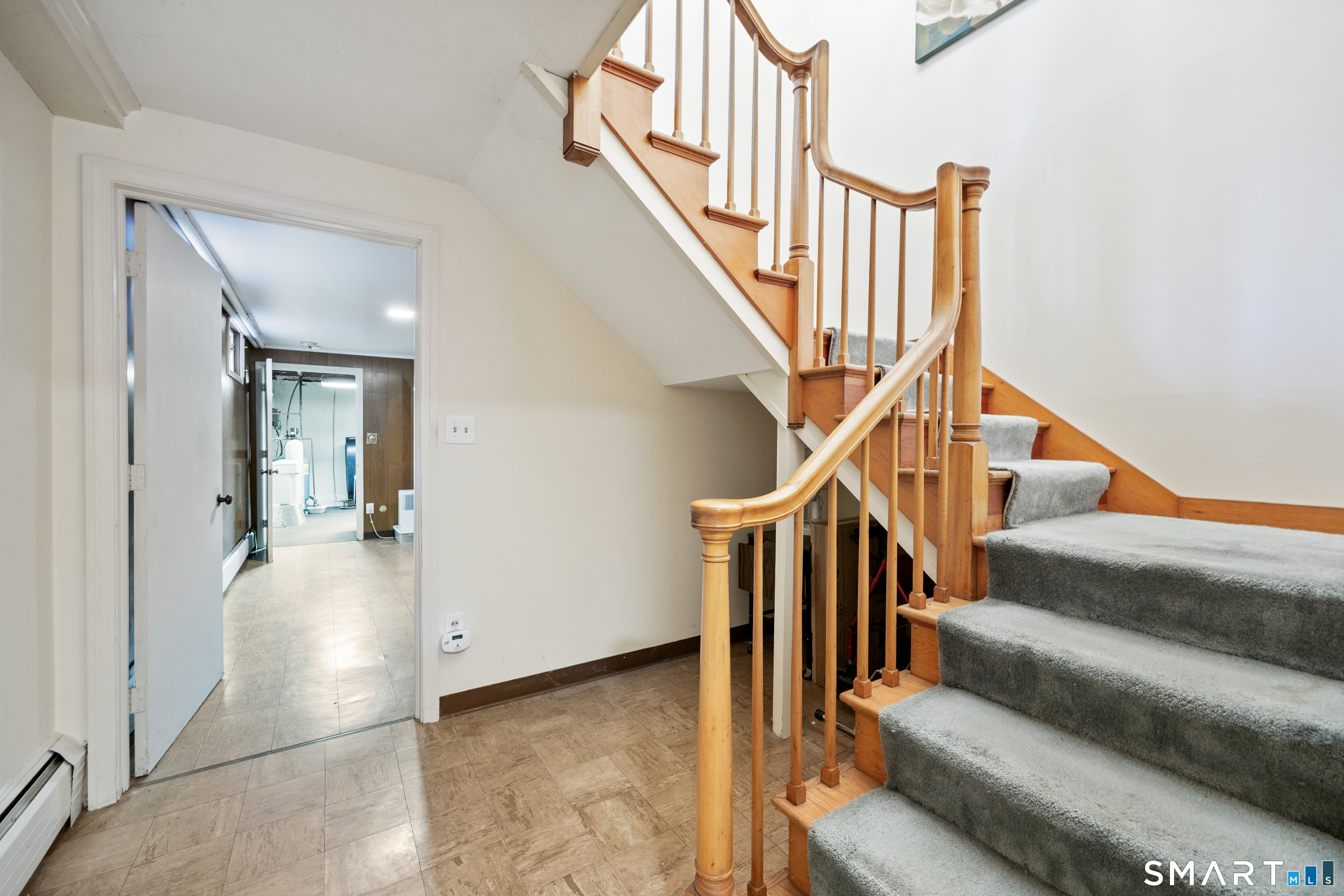 98 Merwin Circle Cheshire CT 06410