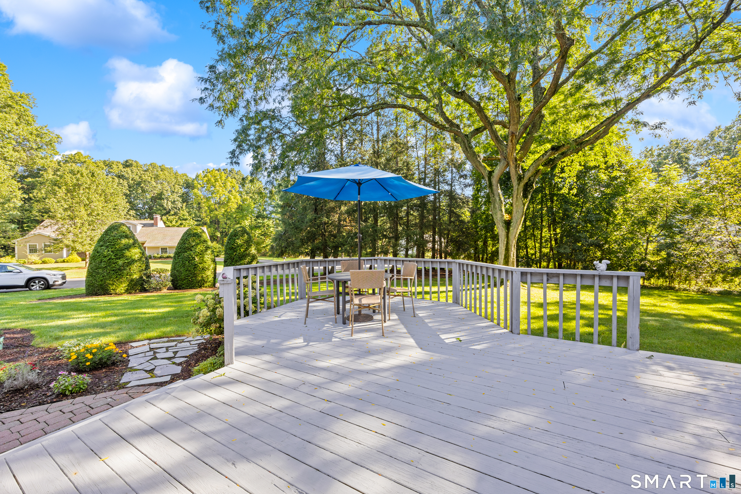 98 Merwin Circle Cheshire CT 06410