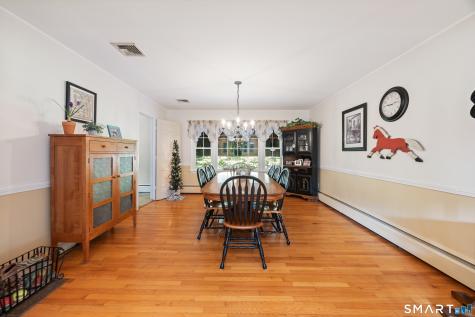 98 Merwin Circle Cheshire CT 06410