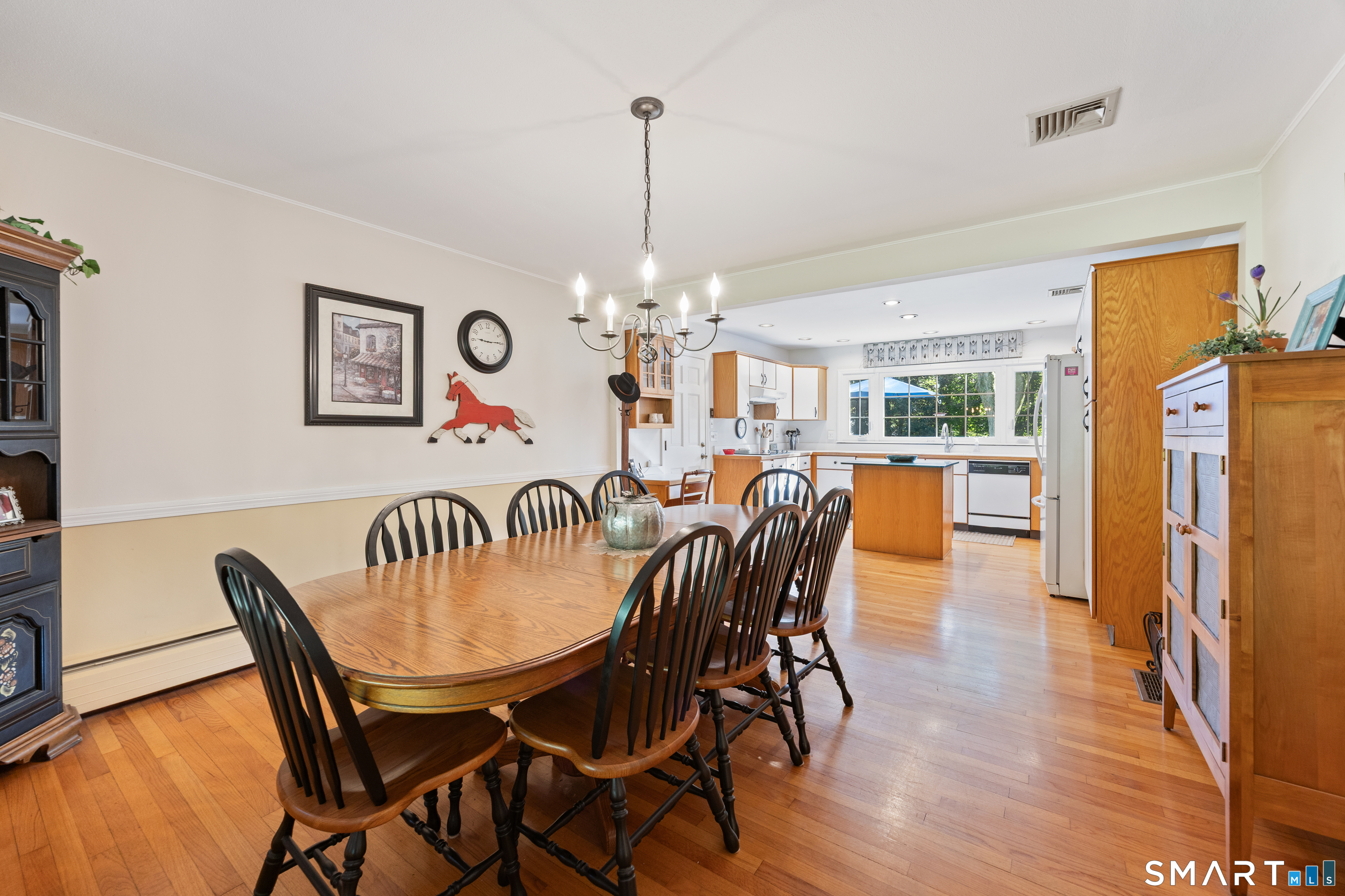 98 Merwin Circle Cheshire CT 06410