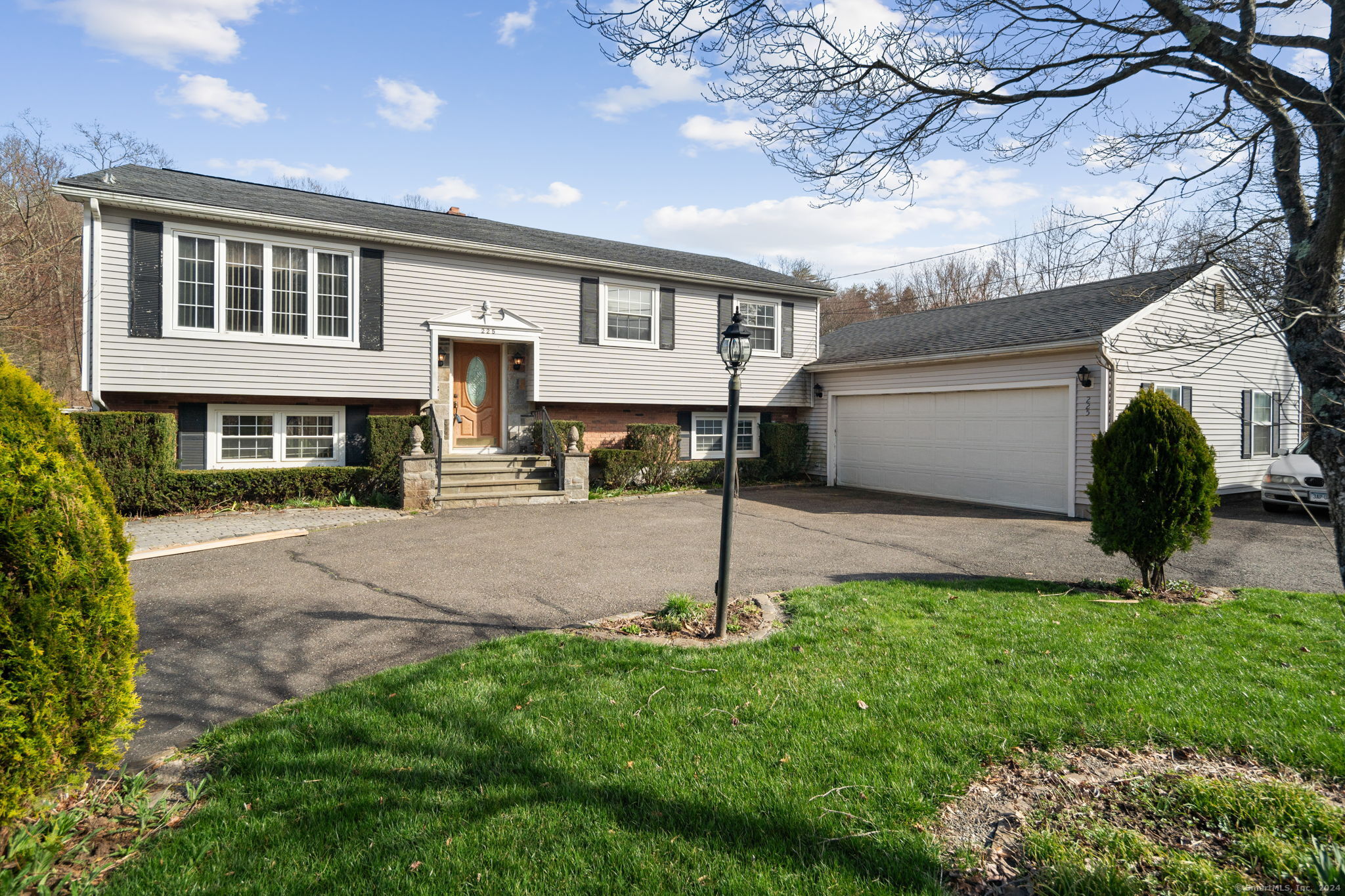 225 Union City Road Naugatuck CT 06770
