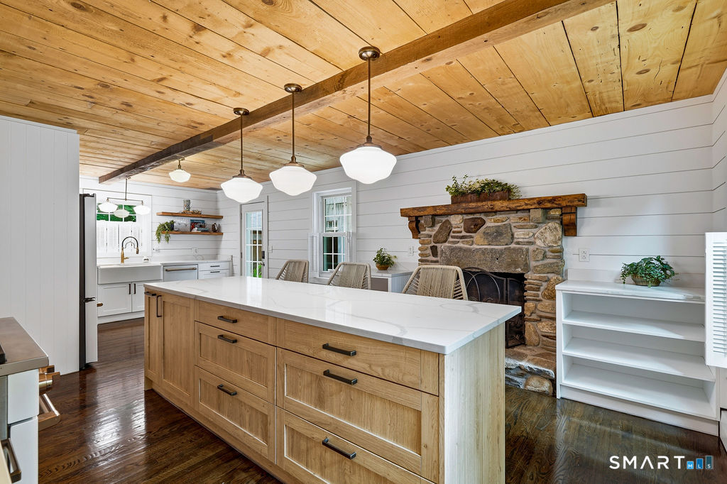 17 Florida Road East Haddam CT 06423