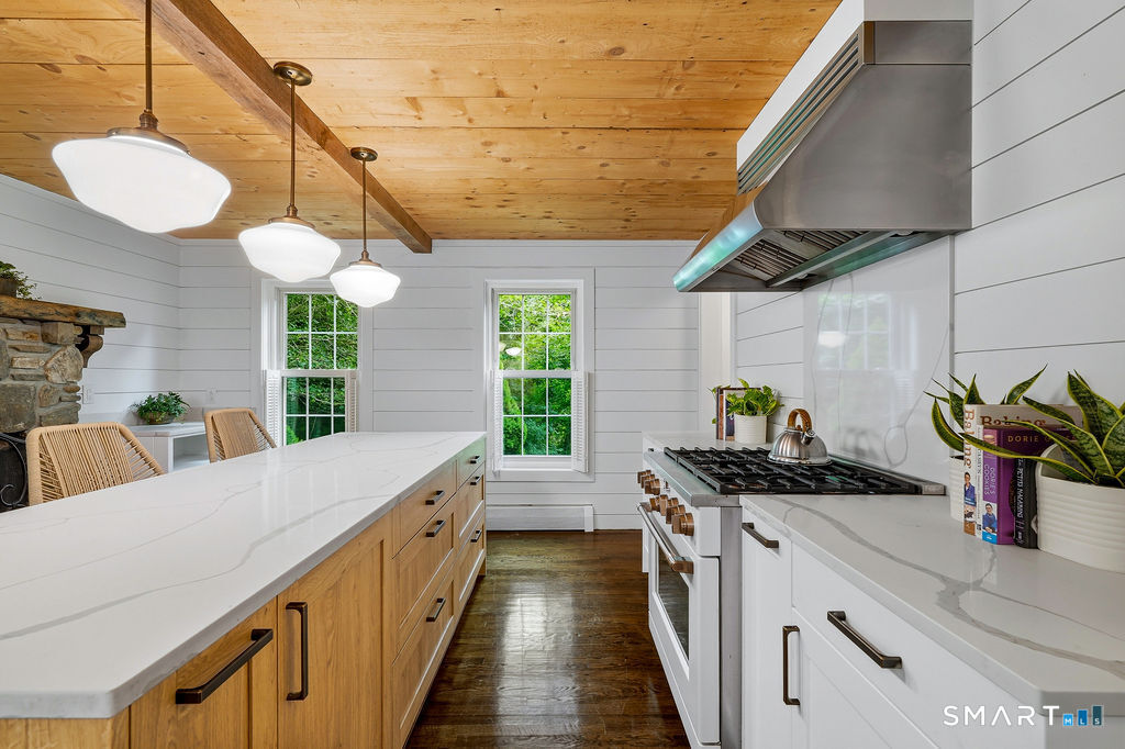 17 Florida Road East Haddam CT 06423