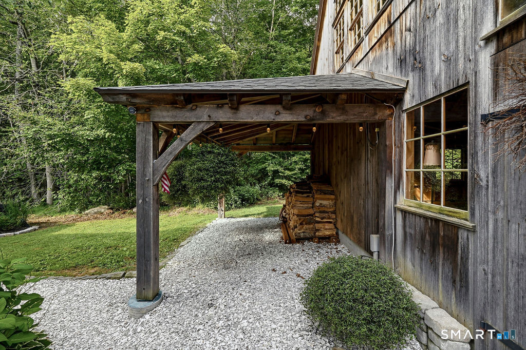 17 Florida Road East Haddam CT 06423