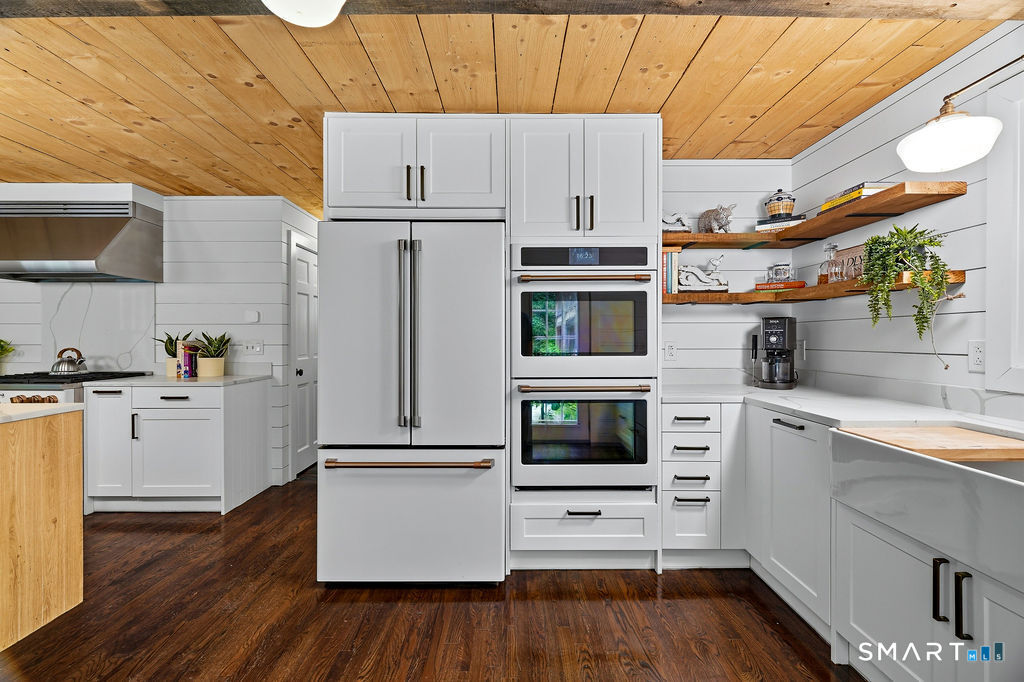 17 Florida Road East Haddam CT 06423