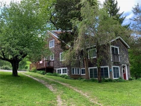 121 Weekeepeemee Road Bethlehem CT 06751