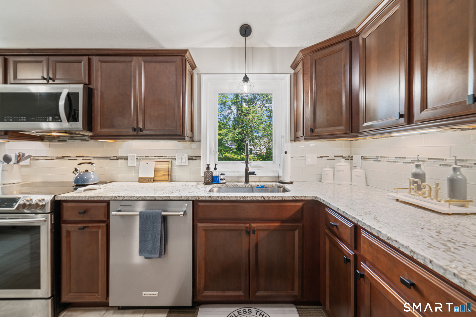 24 Maple Avenue Wolcott CT 06716