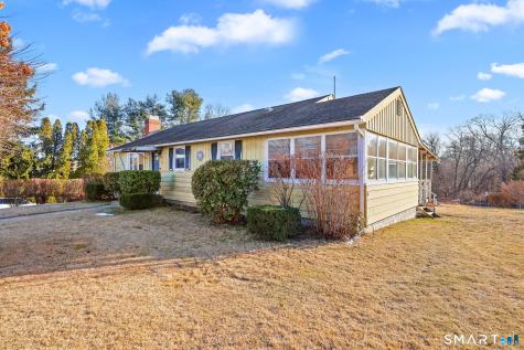 34 Perry Avenue Norwich CT 06360