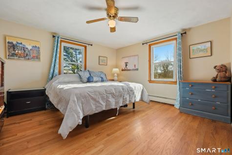 34 Perry Avenue Norwich CT 06360