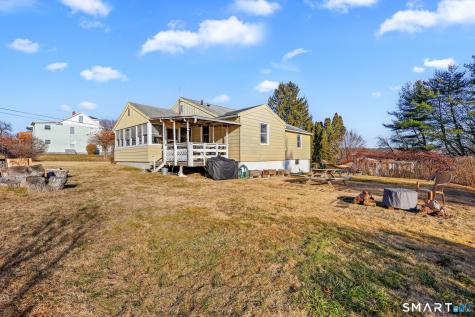 34 Perry Avenue Norwich CT 06360