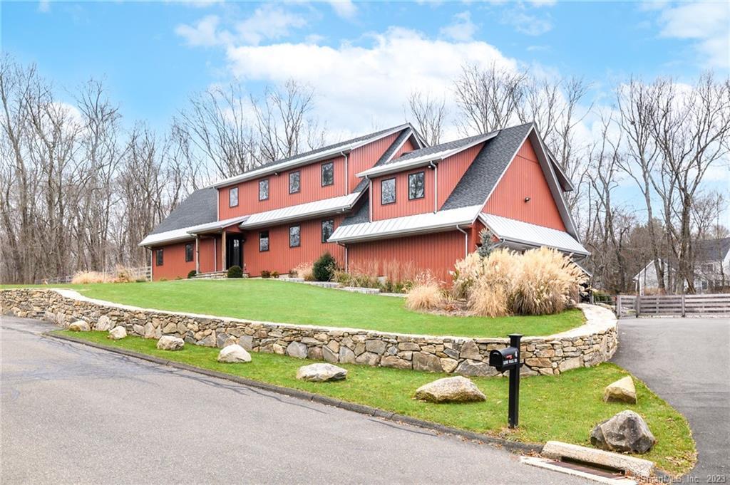4 Long Wall Road Redding CT 06896