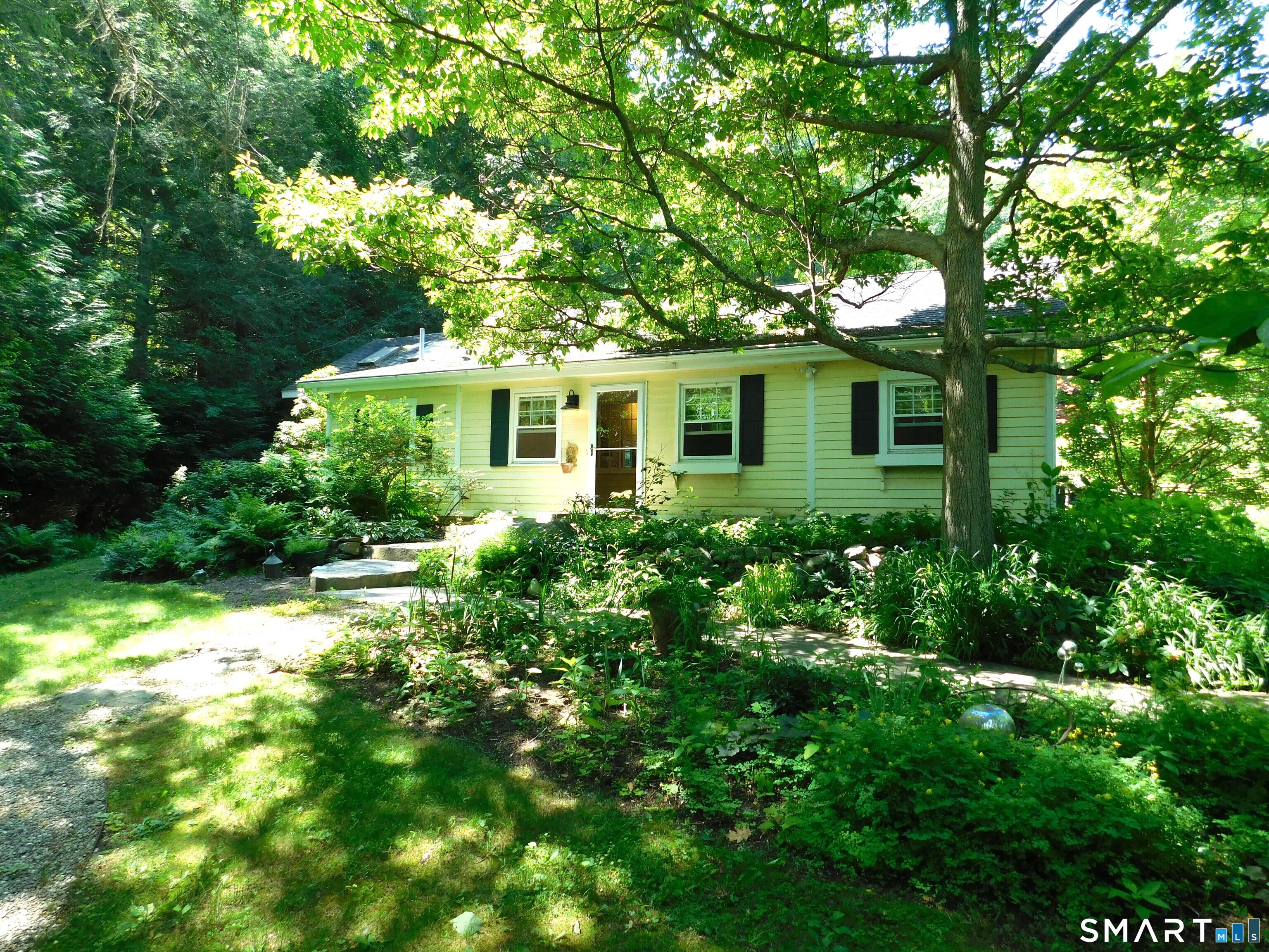 151 Great Quarter Road Newtown CT 06482