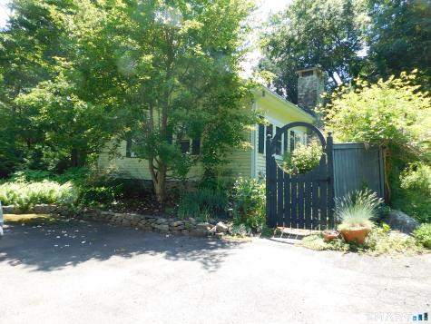 151 Great Quarter Road Newtown CT 06482