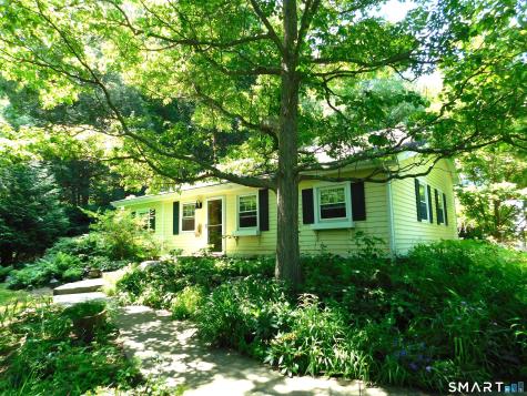 151 Great Quarter Road Newtown CT 06482