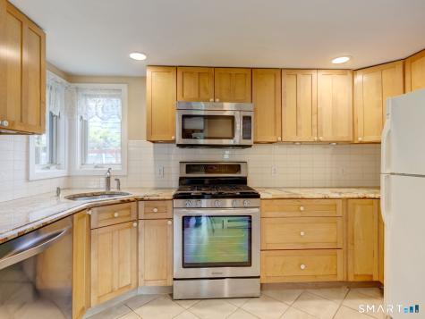 120 Highland Avenue Branford CT 06405