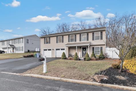 28 Glenford Drive Waterbury CT 06708