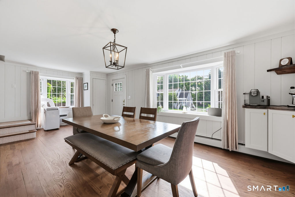 428 Welchs Point Road Milford CT 06460