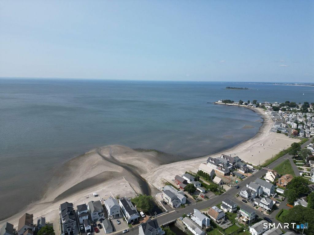 428 Welchs Point Road Milford CT 06460