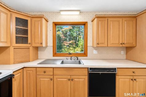 77 Stone Boat Road Guilford CT 06437