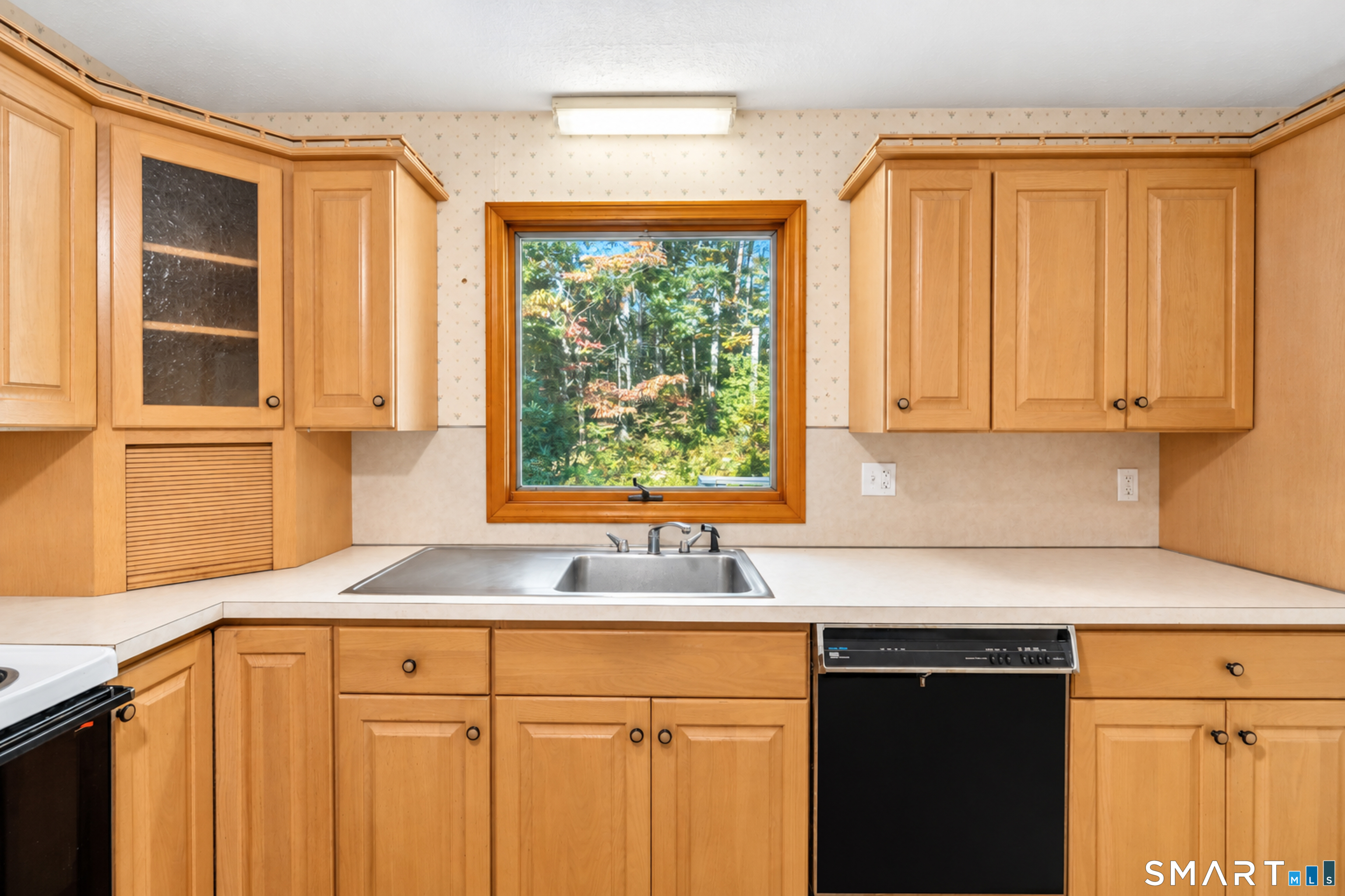 77 Stone Boat Road Guilford CT 06437