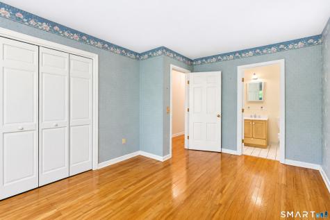 77 Stone Boat Road Guilford CT 06437