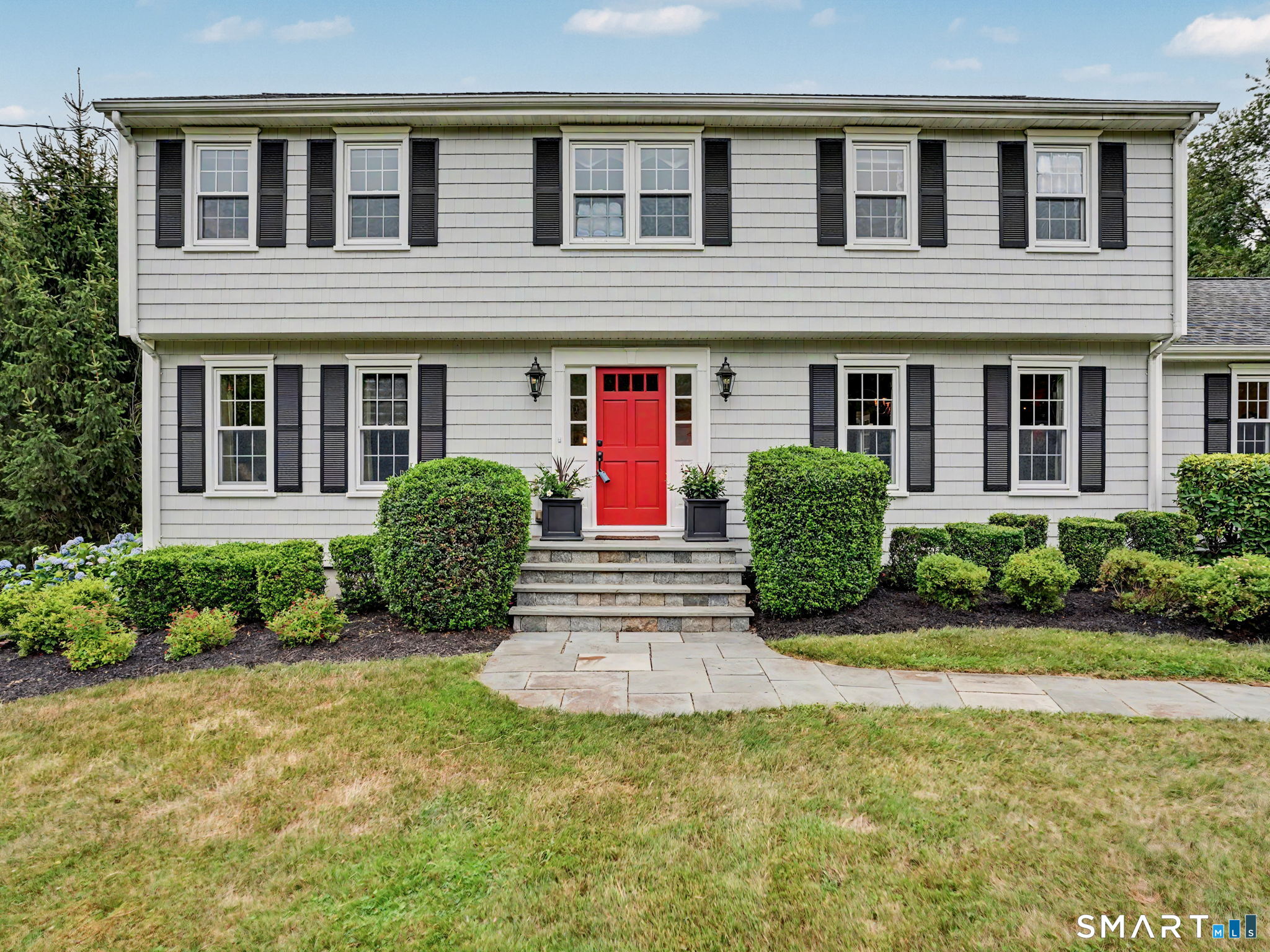16 Mallett Drive Trumbull CT 06611
