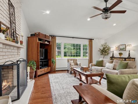 16 Mallett Drive Trumbull CT 06611