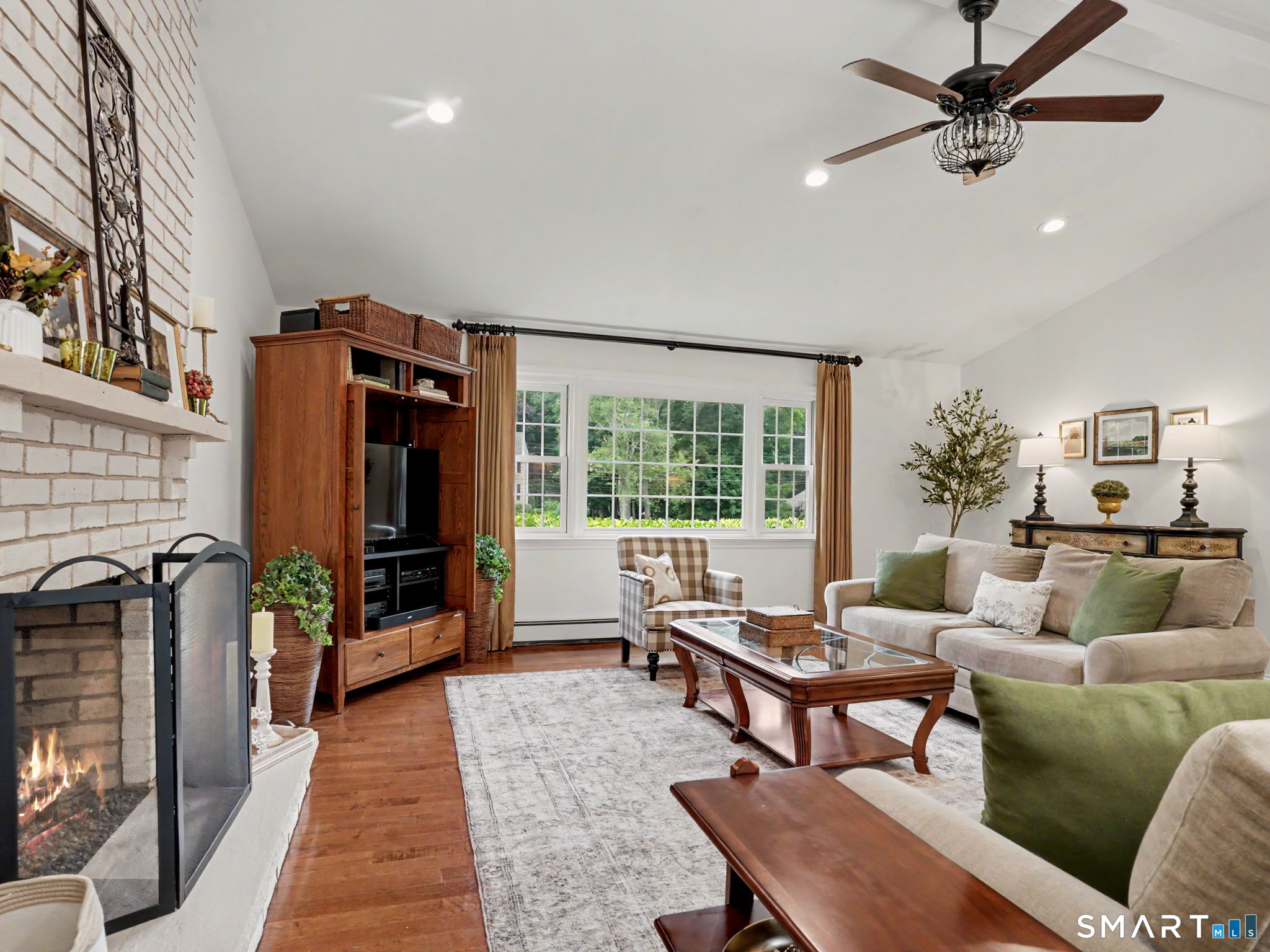 16 Mallett Drive Trumbull CT 06611