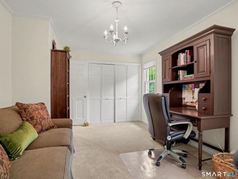 16 Mallett Drive Trumbull CT 06611