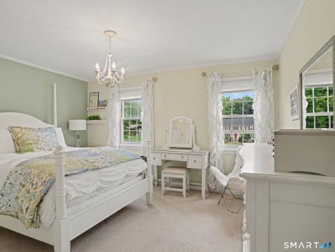 16 Mallett Drive Trumbull CT 06611
