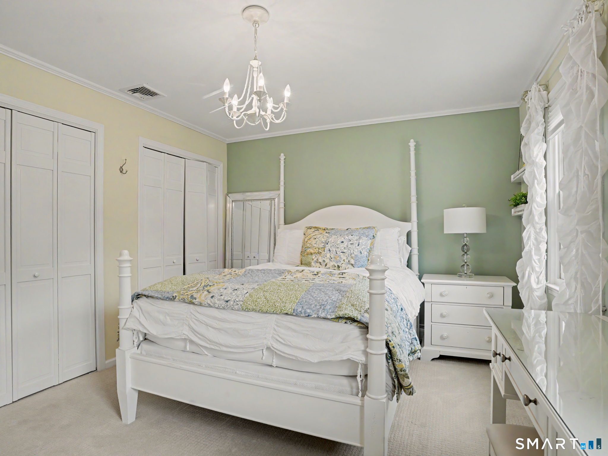 16 Mallett Drive Trumbull CT 06611