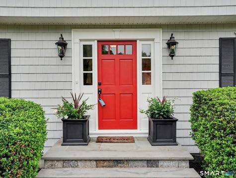 16 Mallett Drive Trumbull CT 06611