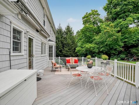16 Mallett Drive Trumbull CT 06611